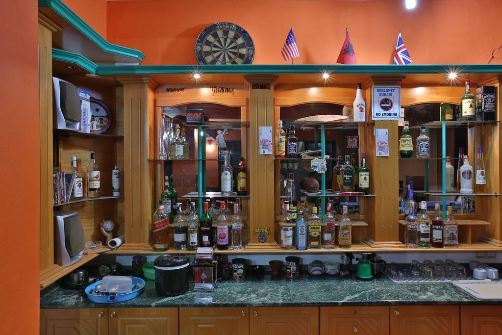 Tani'S Guesthouse Ksamil Esterno foto